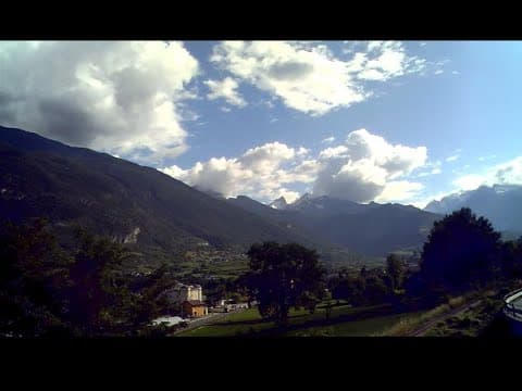 Live Aosta Fiera di Sant'Orso Webcam Via E. Aubert, AO, Italy