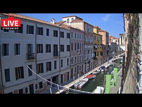 Canal Rio de S. Barnaba Live Webcam, Venice, Italy