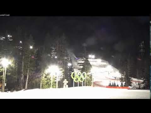Live Cypress Plaza Mountain ski Vancouver, BC, Canada