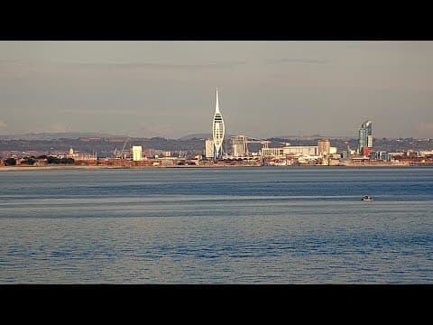 Live Webcam Isle of Wight Ryde Pier &amp; Solent, UK