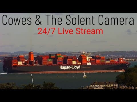 Live Cowes HD Webcam Ships on the Solent, UK