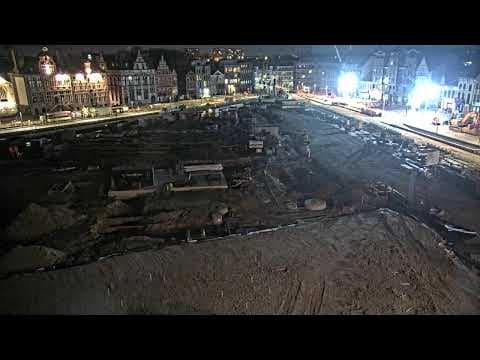 Live Sint-Niklaas City Hall Webcam Grote Markt Square, Belgium