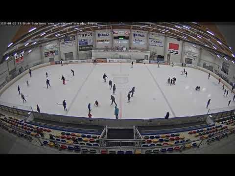 Live HD Webcam Maskova Garden, Turnov, Czech Republic