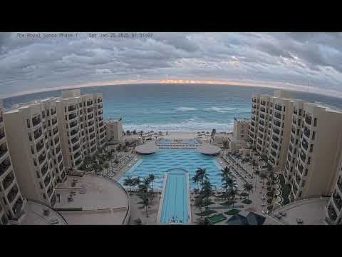 Live Webcam The Royal Sands Phase 1, Cancun, Mexico